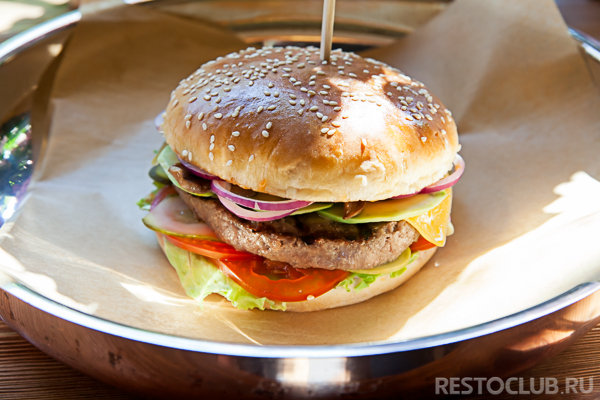 Фирменный Ketch Up Burger