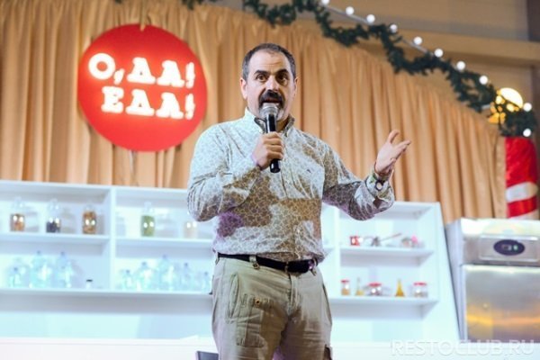 Арам Мнацаканов (Probka Family)