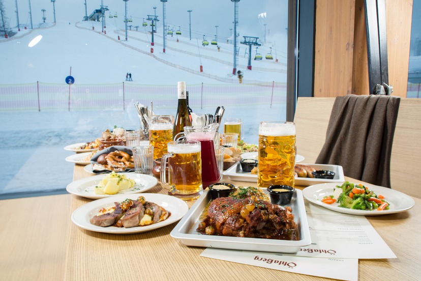 «Перевал» и OhtaBerg: восточное кафе и масштабный ресторан в «Охта парке»