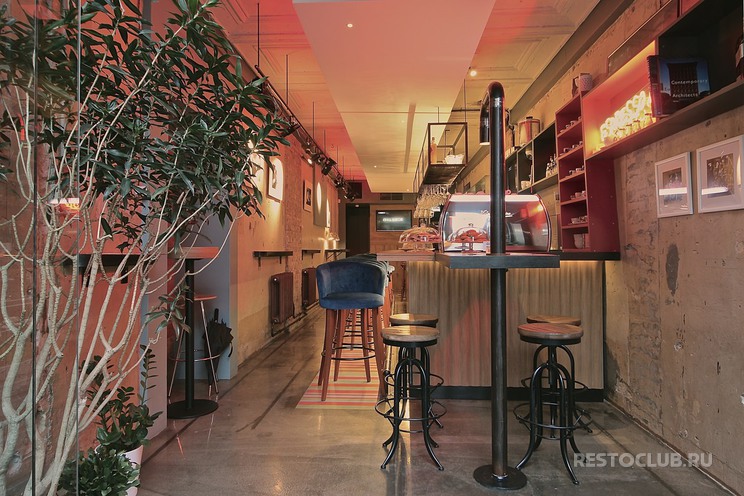 bolshoy bar, большой бар, где знакомиться в спб, рестораны и бары для знакомств