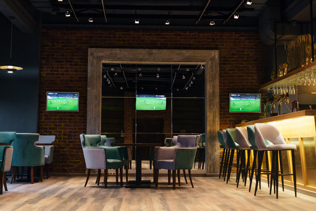 бар «Beaver pub», Футбольные трансляции