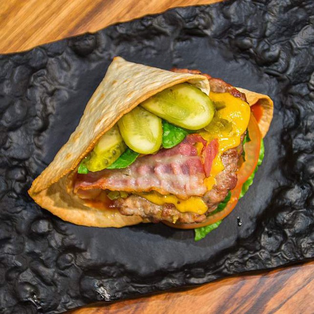 спортбар «Street Food Bar №1», Бургер «Мехико»