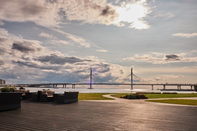 ресторан «Royal Beach», Самая живописная терраса в Петербурге открыта