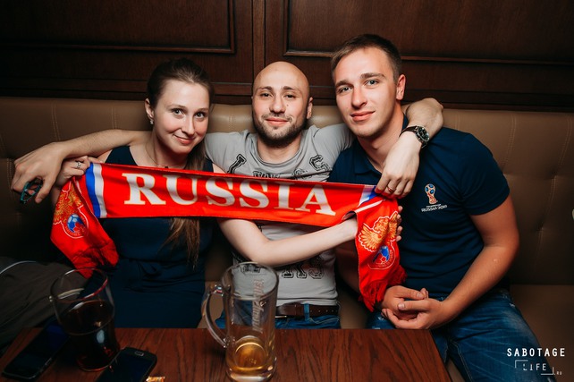 бар «Бар 17», 8 причин смотреть футбол у нас