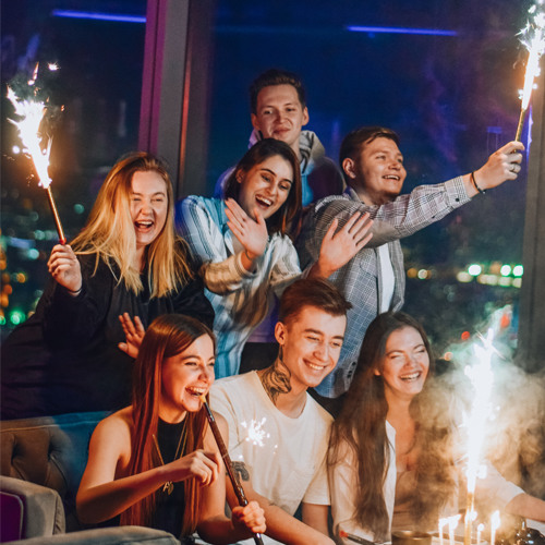 кальянная «Neonline», День рождения