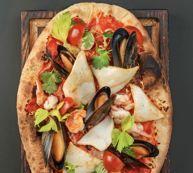 ресторан «Stone Crab», Заказ блюд из ресторана с самовывозом - 20% скидка на основное меню