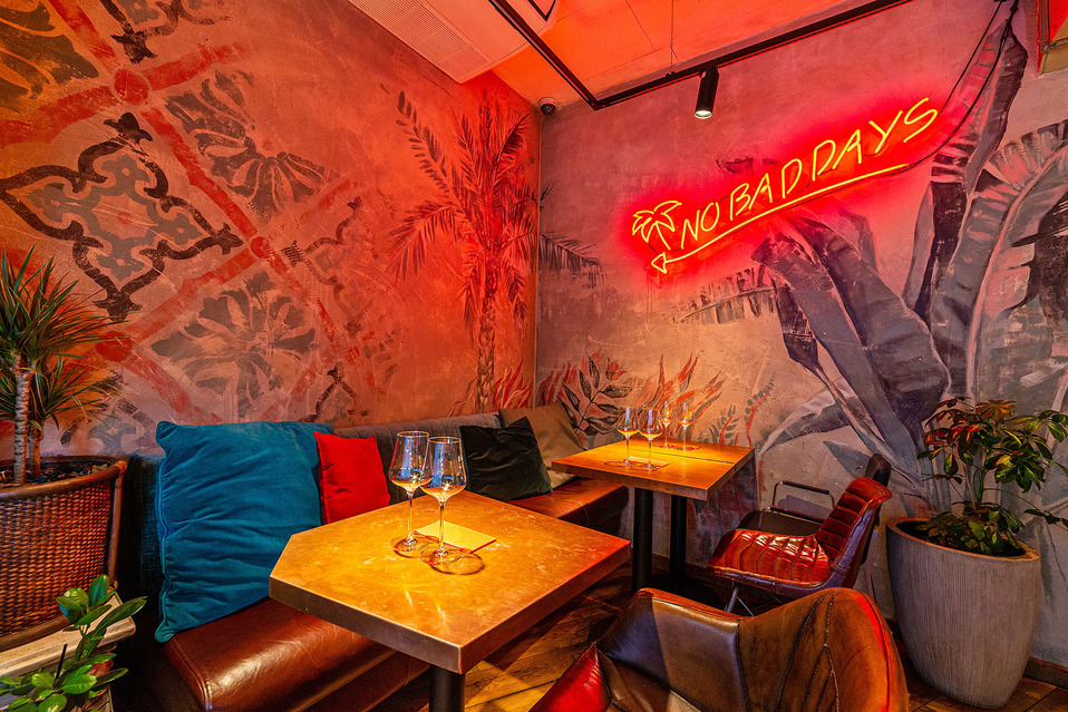 Ателье Tapas & Bar